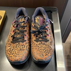 Womens Nike Metcon. Brand new. 8.5